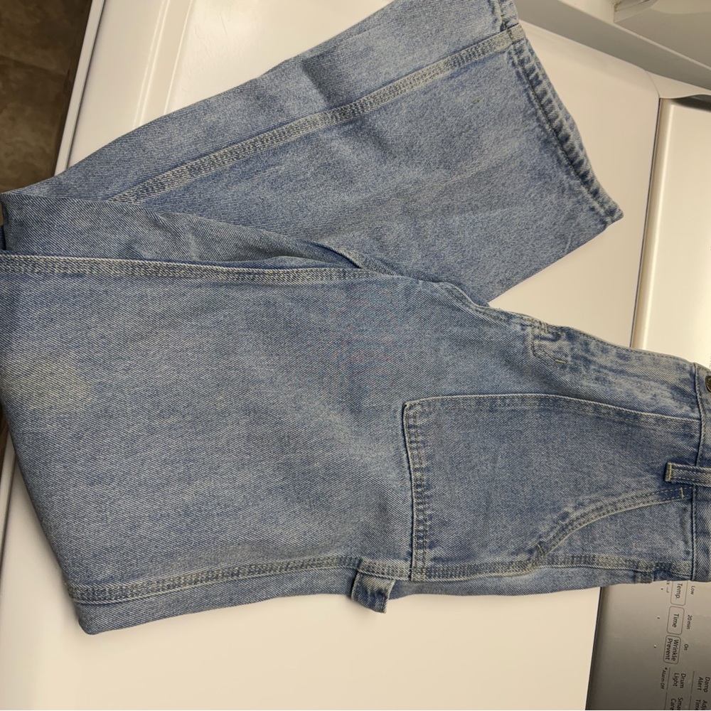 Light denim carpenter jeans